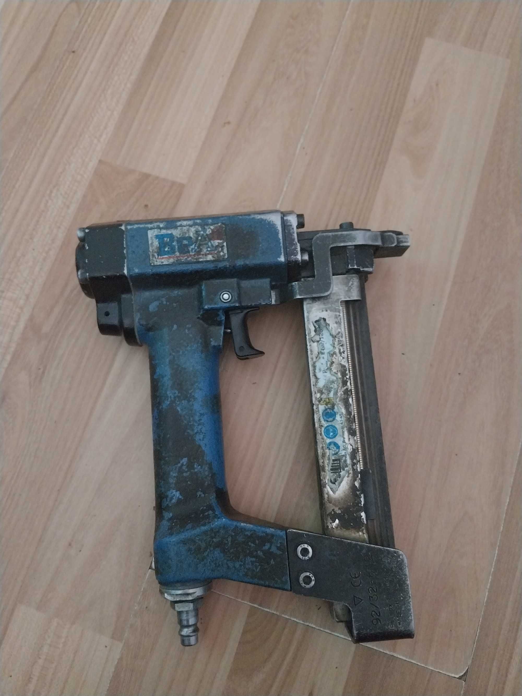 Pistolet pneumatyczny BEA