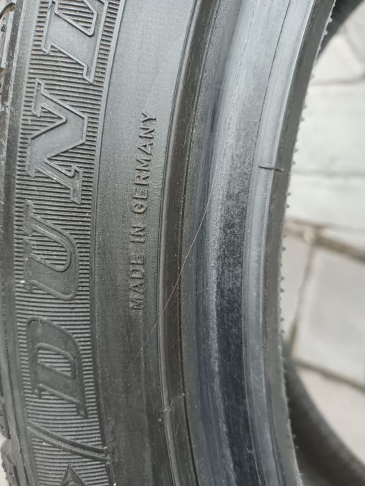 Комплект зимових шин Dunlup Winter Sport 3D 255/40 R19