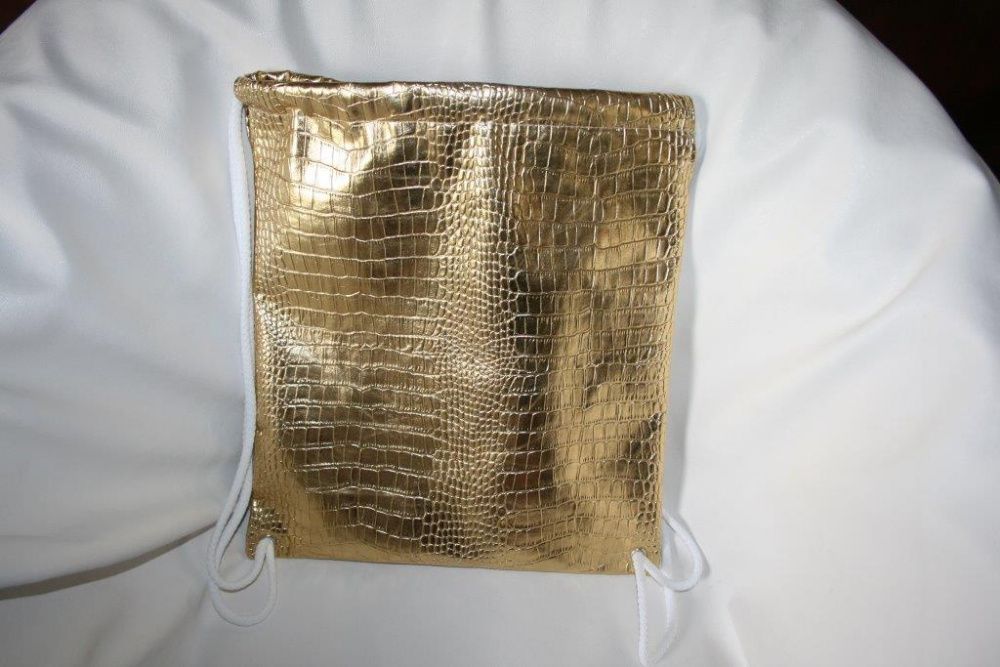 Super modny plecak miejski worek złoty z eko-skóry "krokodyl" sznurki