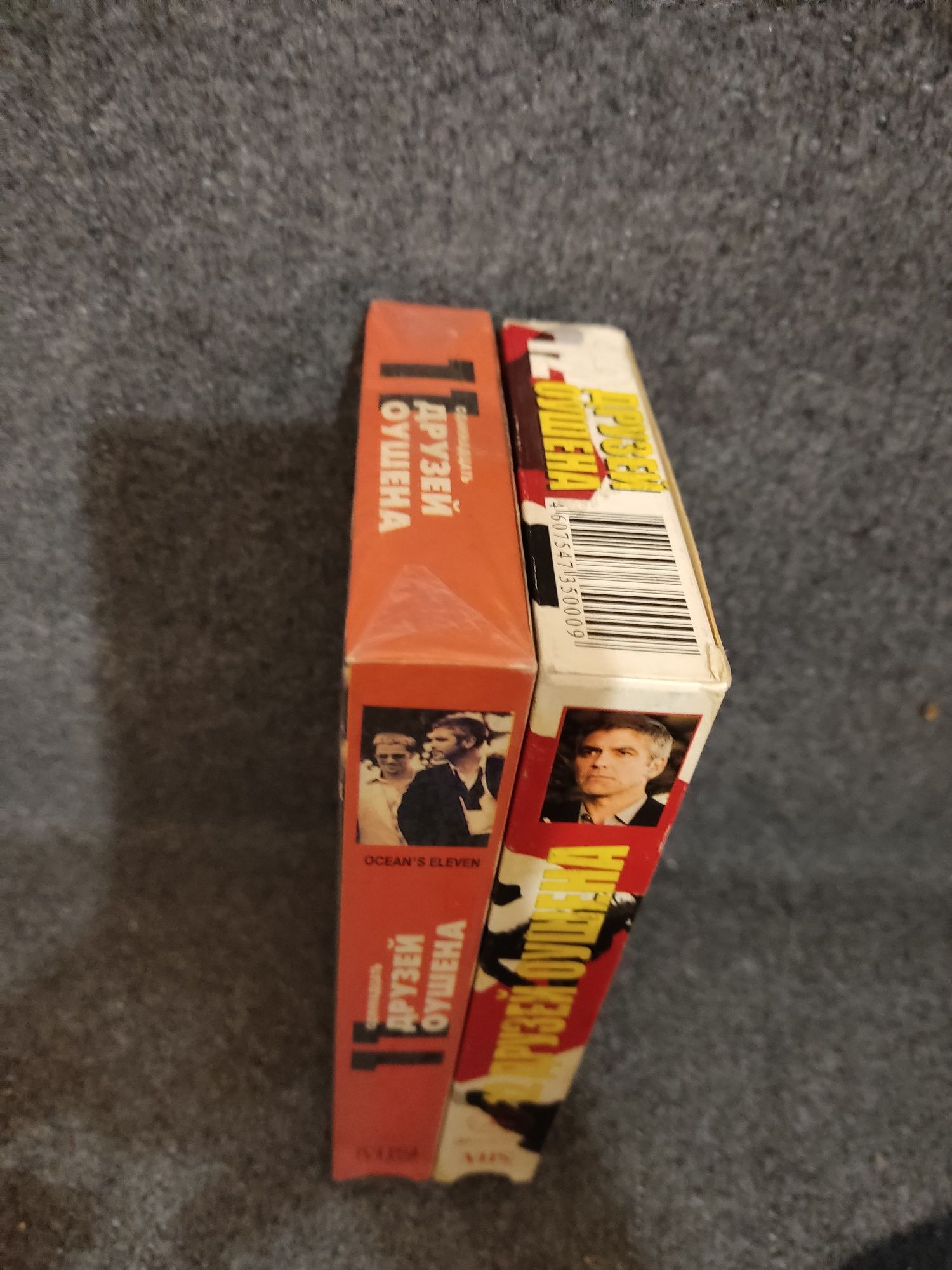 Продам фильмы 11 и 12 друзей Оушена на VHS видеокасеты