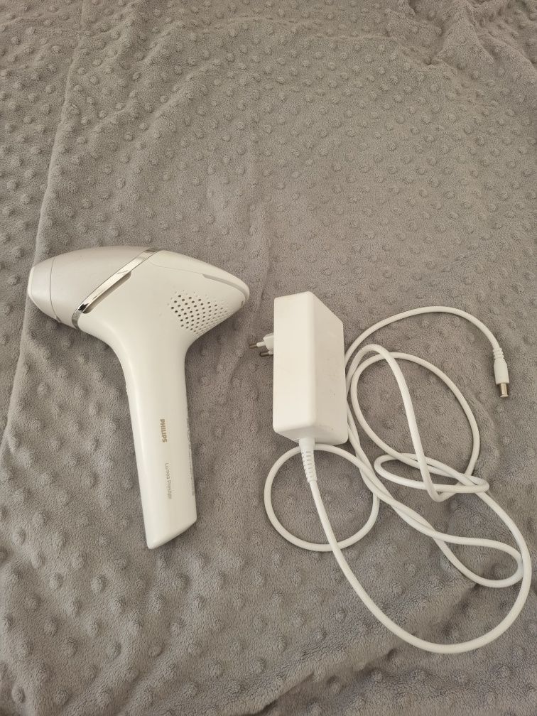 Depilator laserowy Philips lumea prestige brie953