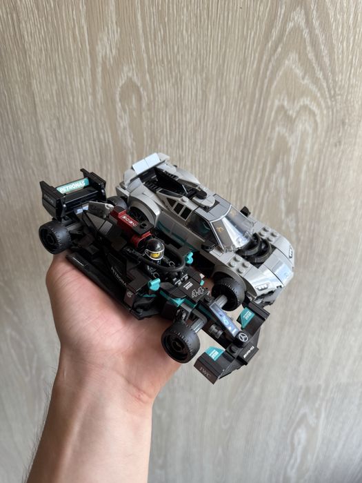 Lego Speedchampions коллекционные машины