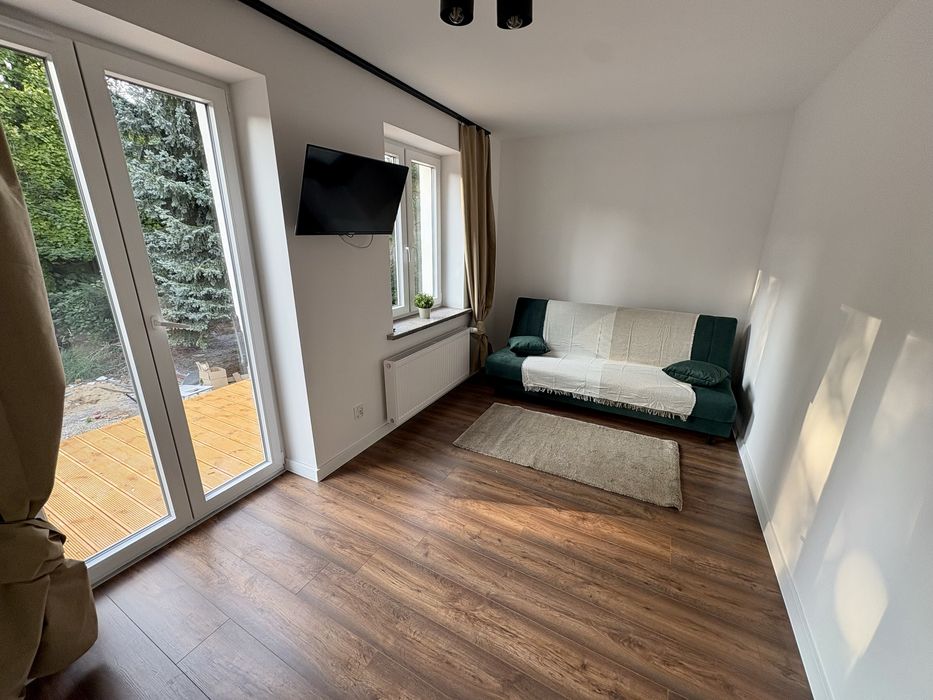 Nowa kawalerka z tarasem Klimzowiec obok tysiąclecia. Bez prowizji.