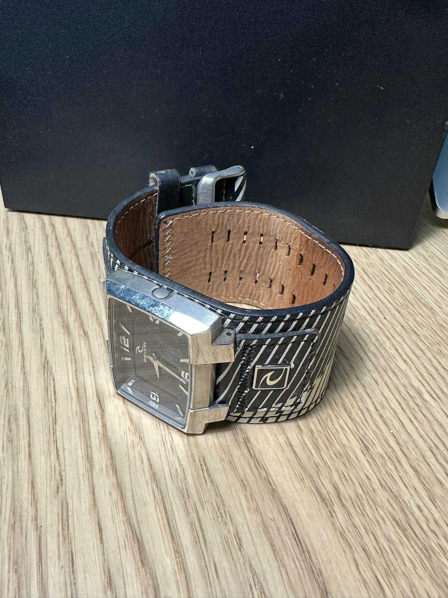 Relógio Rip Curl [Bracelete de pele] [usado]