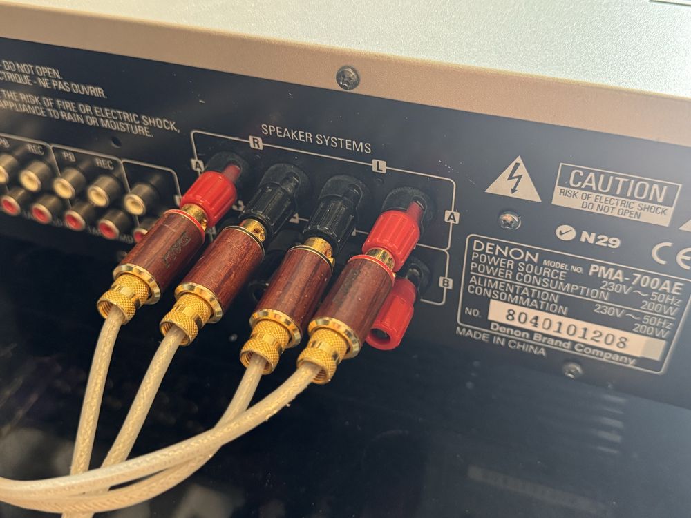 Wzmacniacz stereo Denon PMA-700ae