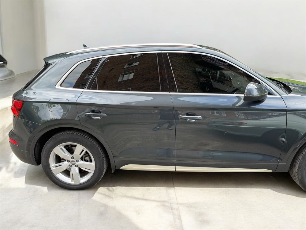 Продам Audi q5 2018 Premium Plus 2.0 tfsi 252 к.с.
