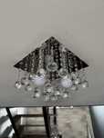 Lampa z kryształkami
