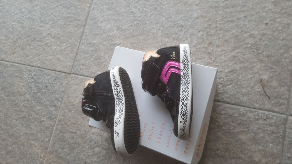 Sapatilhas geox nr23