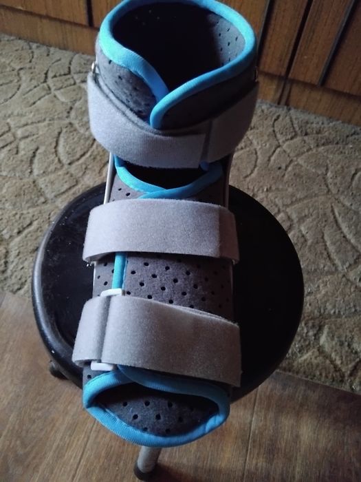 Ортез новый для голеностопа ,пятки, стопы. Левая нога,38размер.Дышащий