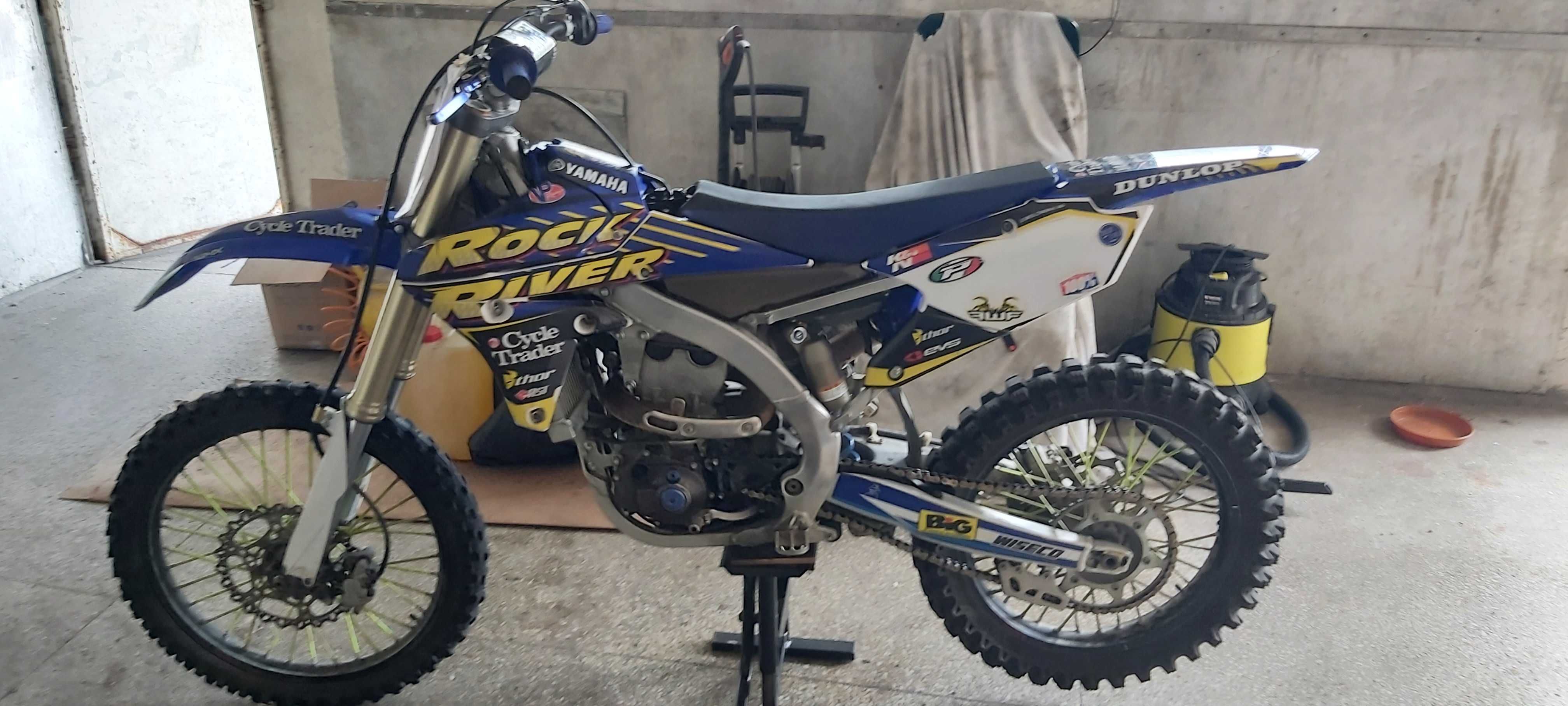 Yamaha yzf 450 cross