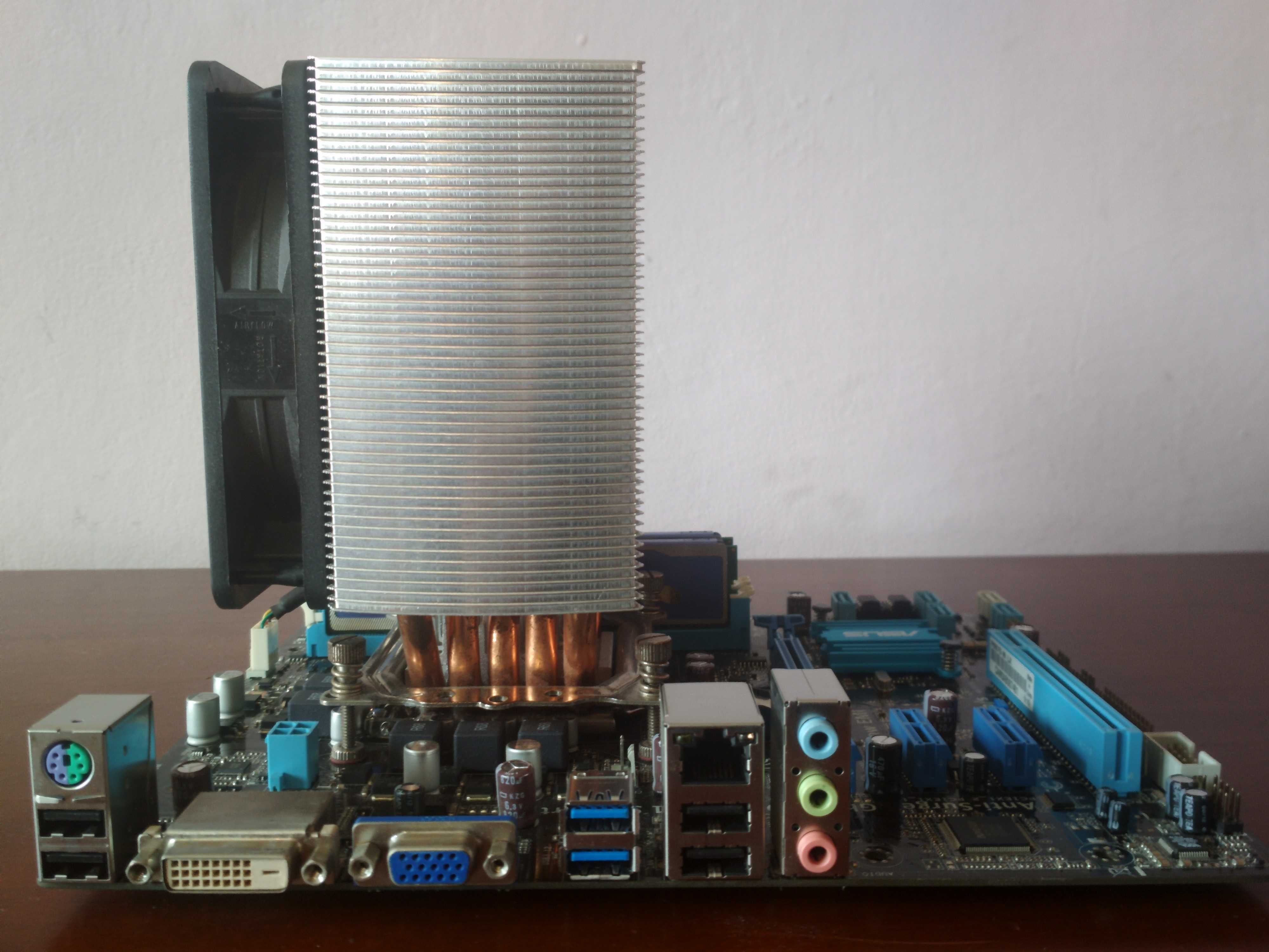 Intel Xeon E3-1230v2 + Asus P8B75-M LX + 16GB RAM (2x8GB) + SPC Fortis