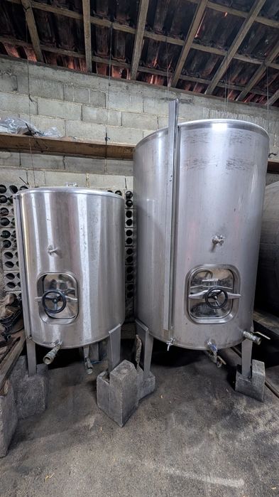 Cubas de Inox 2000L, 1500L e 500L