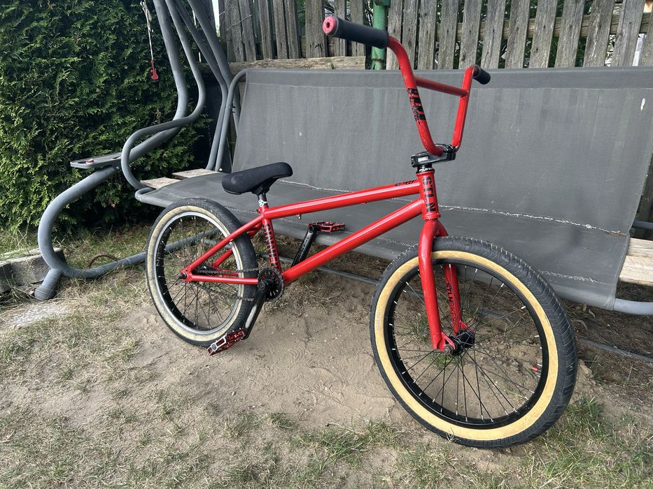BMX Stolen Sinner (Czerwony)
