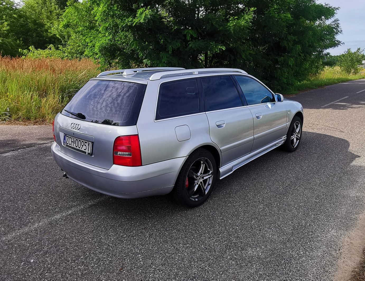 AUDI A4B5 1.9TDI 115KM 2001r