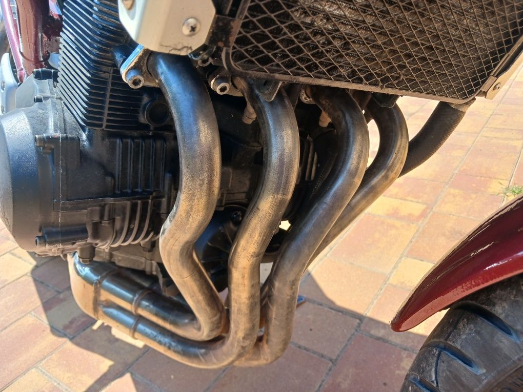 Suzuki bandit 400