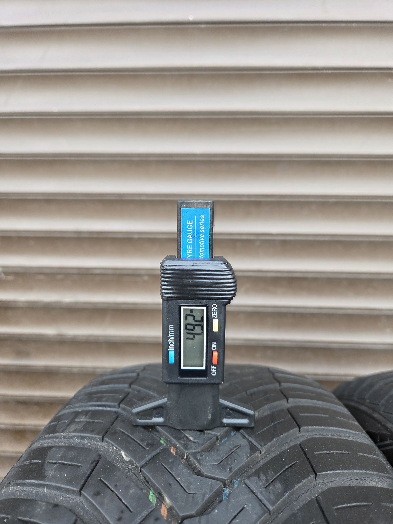 Шини всесезонні 205/60/r16, Continental AllSeason Contact, 2019р.