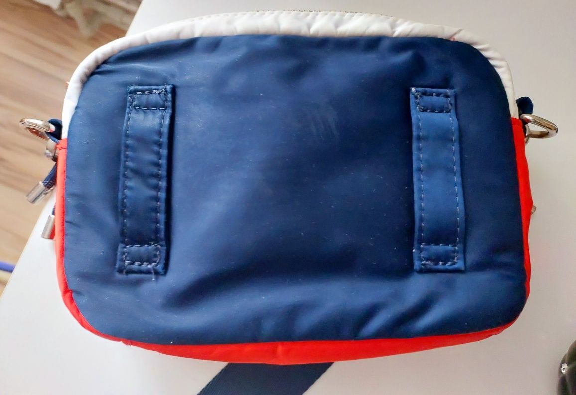 Torebka Tommy Jeans