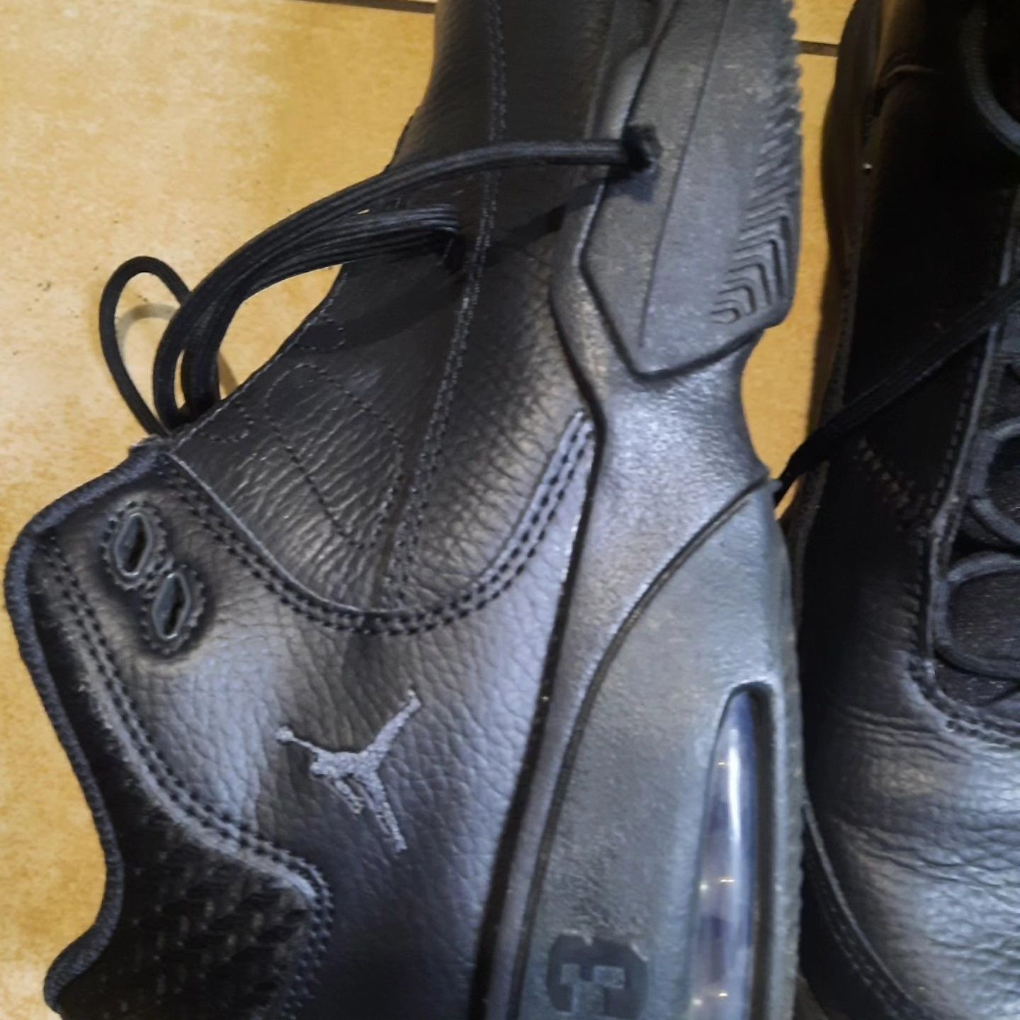 Кросівки Nike Jordan Max Aura 3 (GS) DA8021-001 (Оригінал)