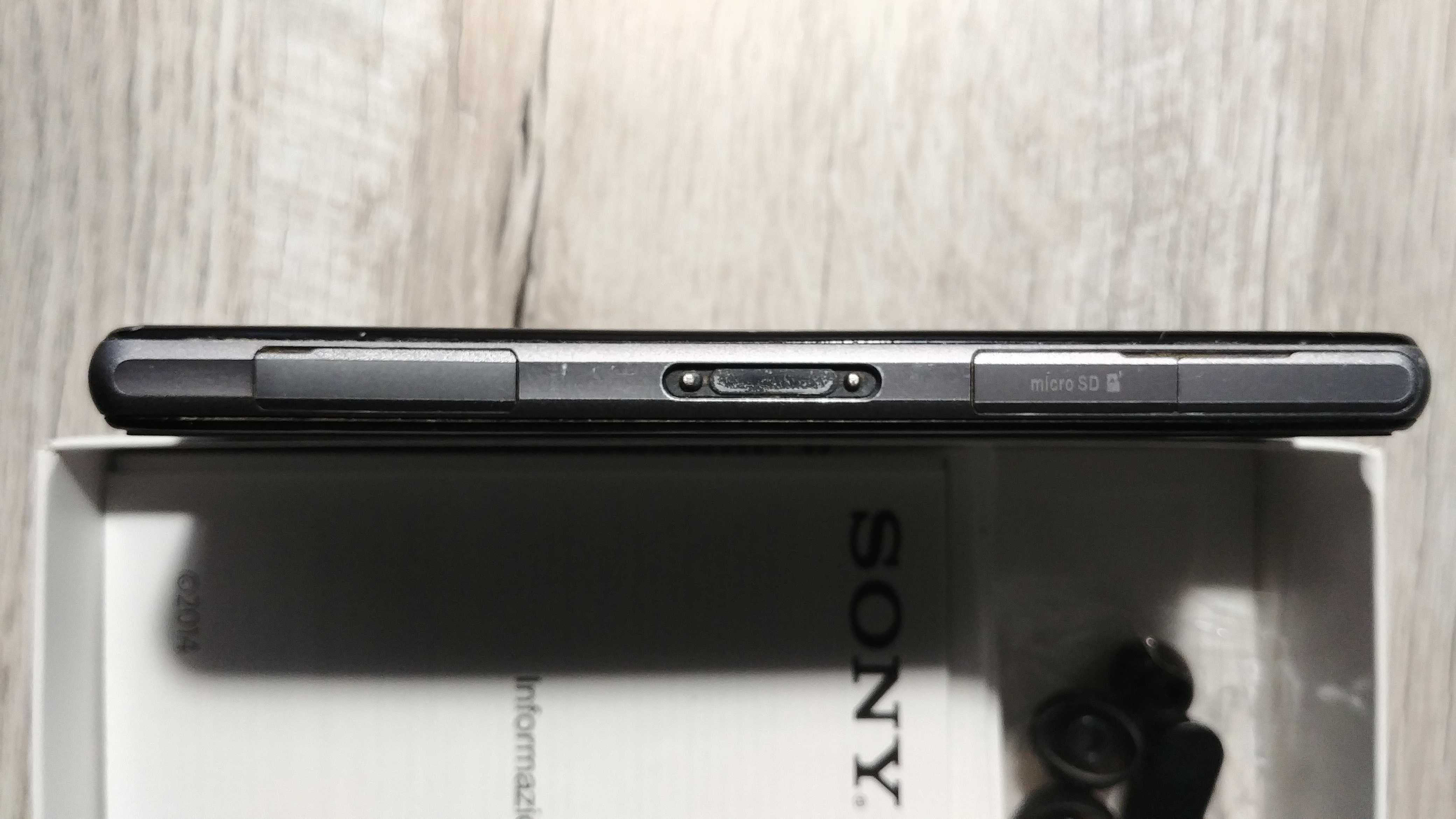 Продам телефон sony xperia Z1 compact