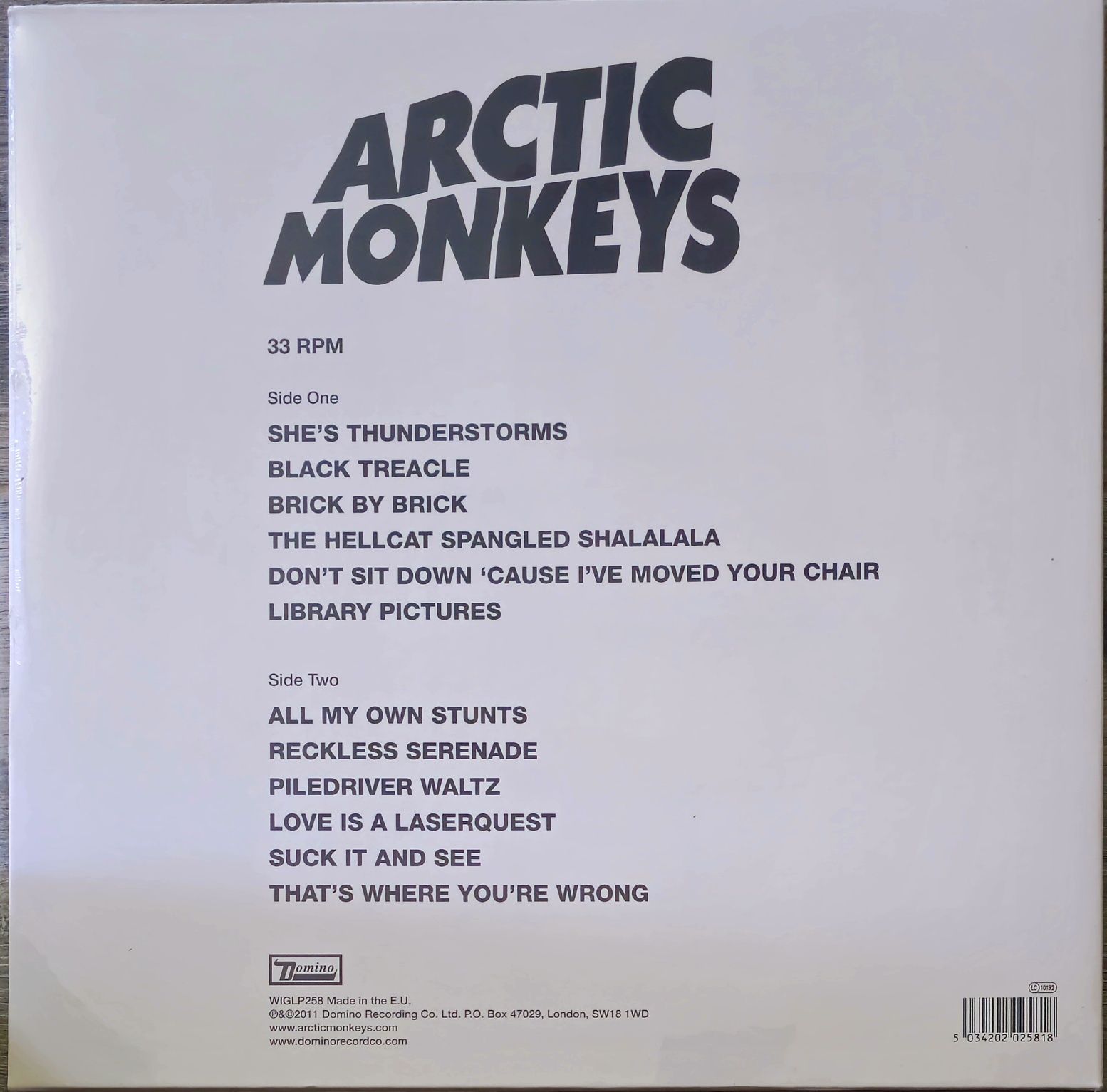 Продам вінілову платівку Arctic Monkeys: suck it and see/1LP