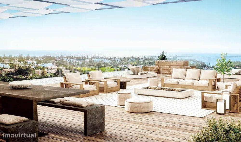Luxuosa penthouse T3 em empreendimento novo no Carvoeiro