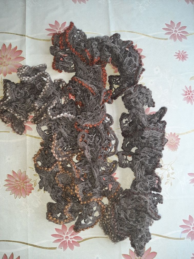 Шапка с шарфом,шарф,шапка.