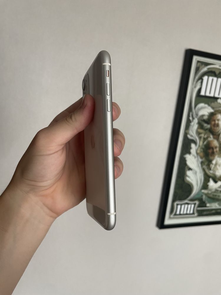 iPhone 11 64 GB R sim