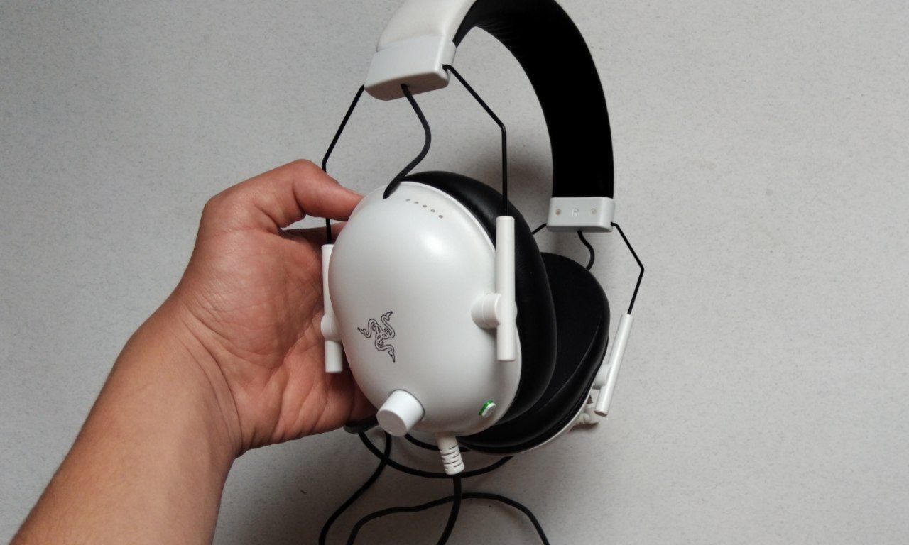 Навушники Razer Blackshark V2 X white