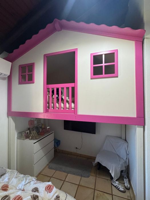 Casa madeira criancas
