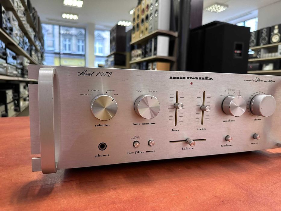 Wzmacniacz Marantz Model 1072