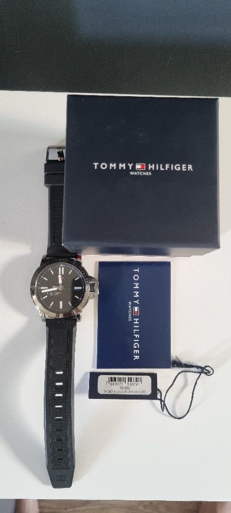Zegarek Tommy Hilifiger model