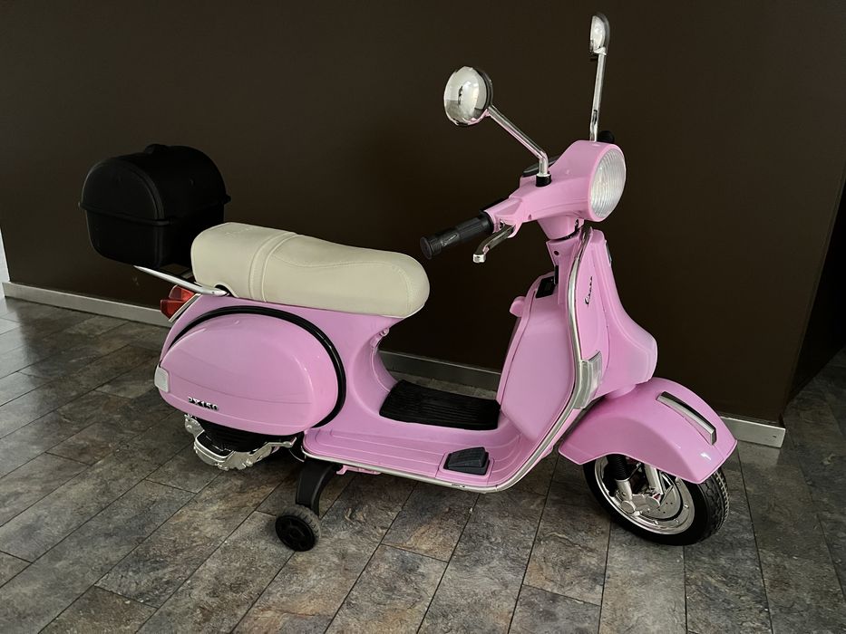 Moto eletrica vespa criança