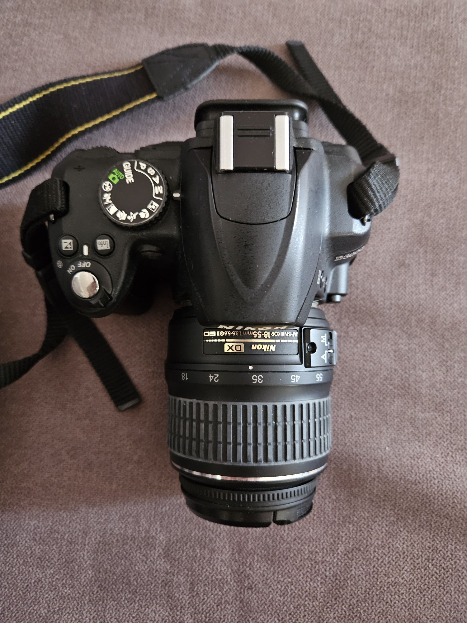 Nikon D3400 + Obiektyw 18-55mm VR + Karta SD + Ładowarka