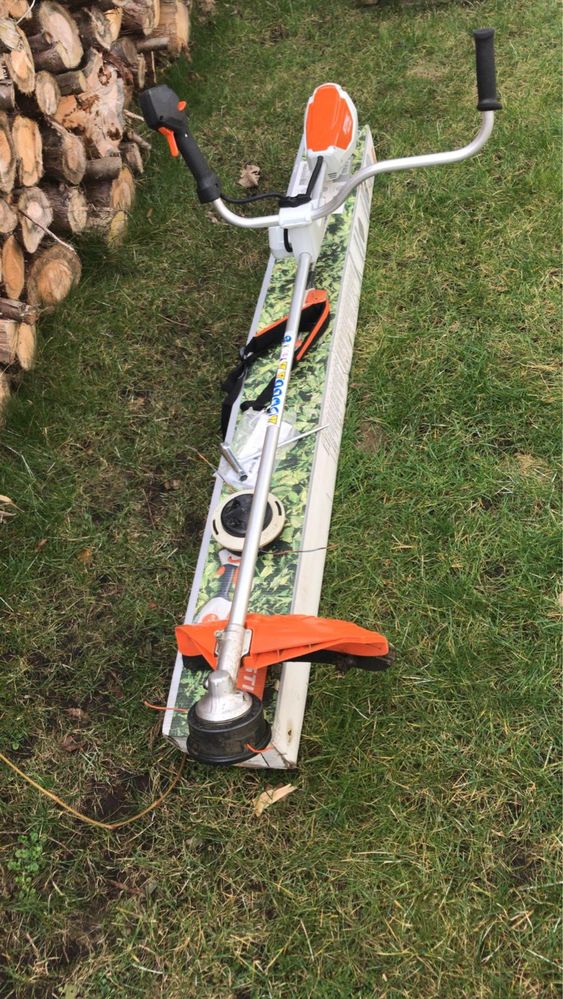 Kosa stihl Sthil fsa130 jak nowa , akumulator , na baterie