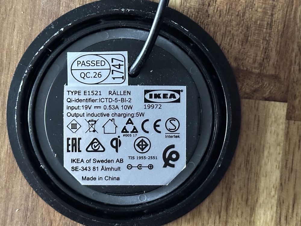 Ładowarka indukcyjna do osadzenia w meble. Ikea NORDMÄRKE