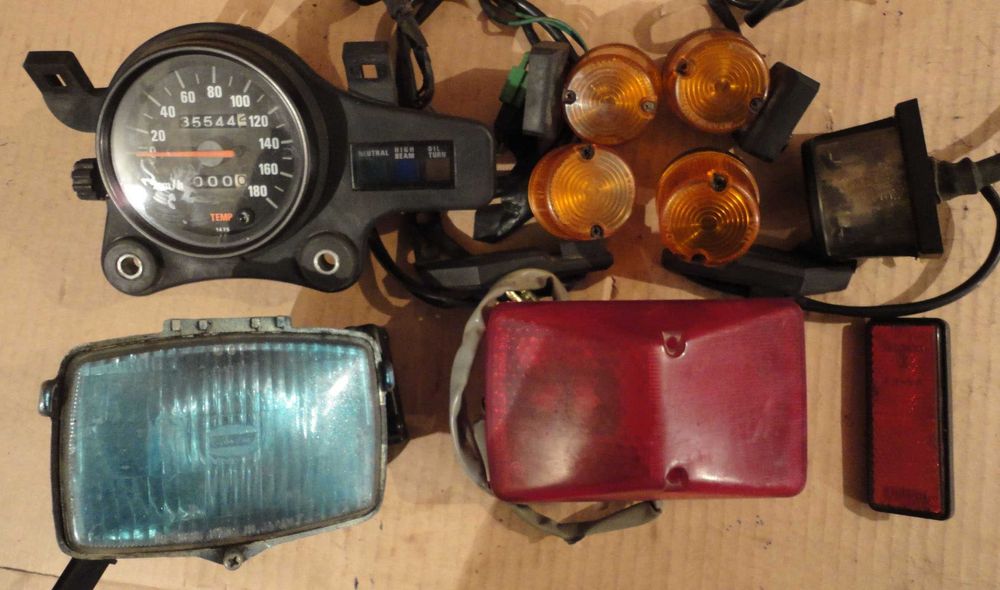 Kawasaki kdx 250 приборная панель спидометр приборка поворотники