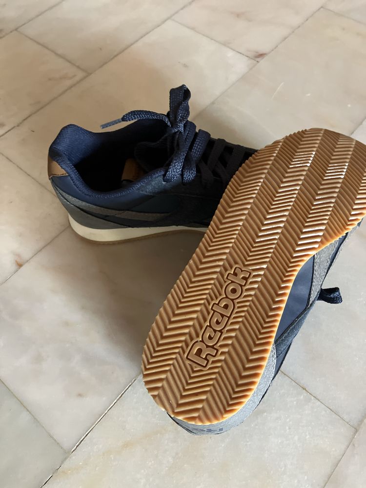 Sapatilhas reebok 37