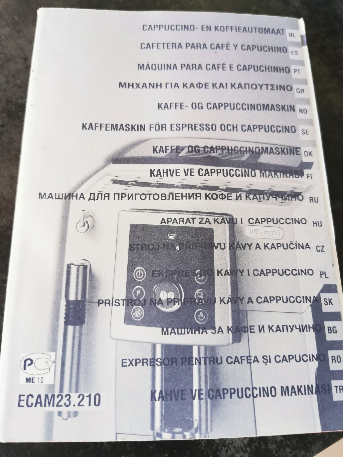 Ekspres do kawy Delonghi ECAM23. 210