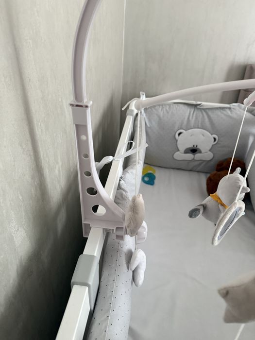 Музичний мобіль на ліжечко