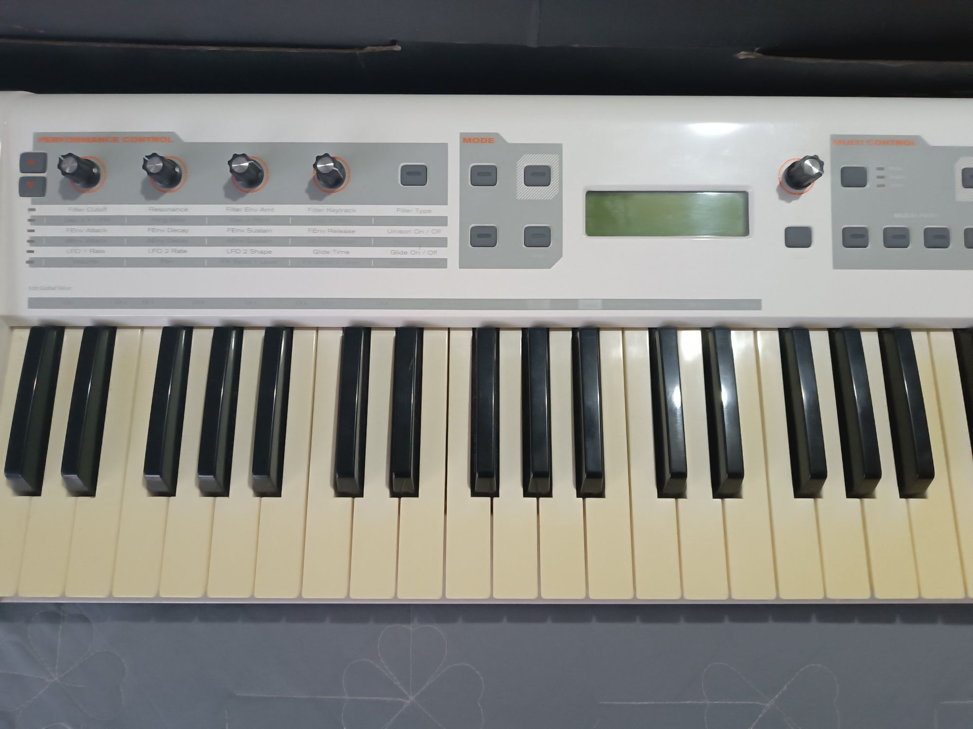 Syntezator m-audio VENOM