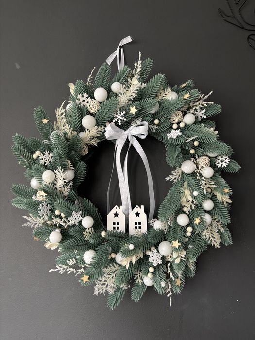 Wianek świąteczny na drzwi, wianek bożonarodzeniowy, wieniec na drzwi