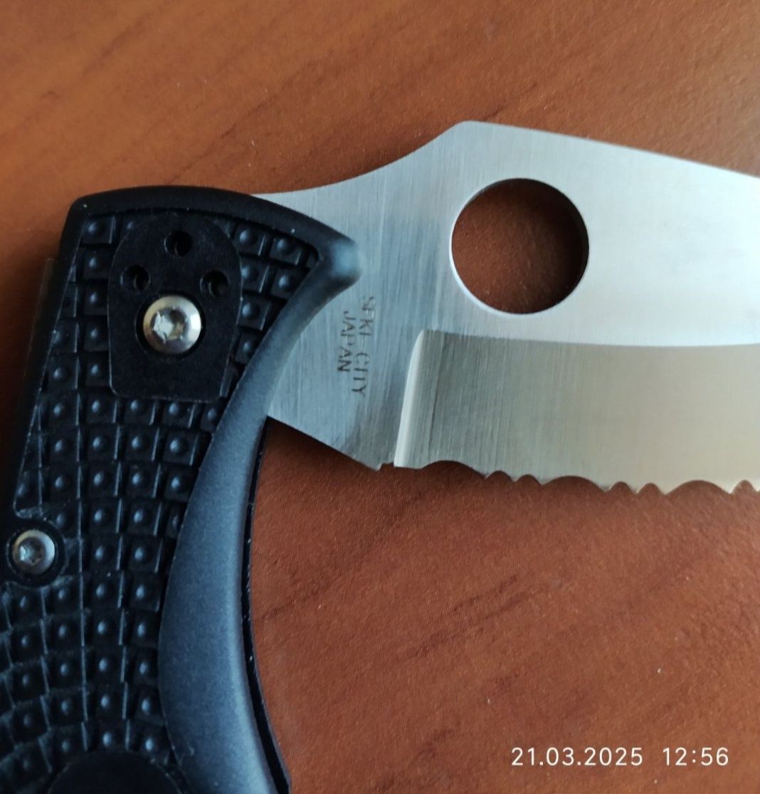 Складной нож Spyderco Matriarch 2