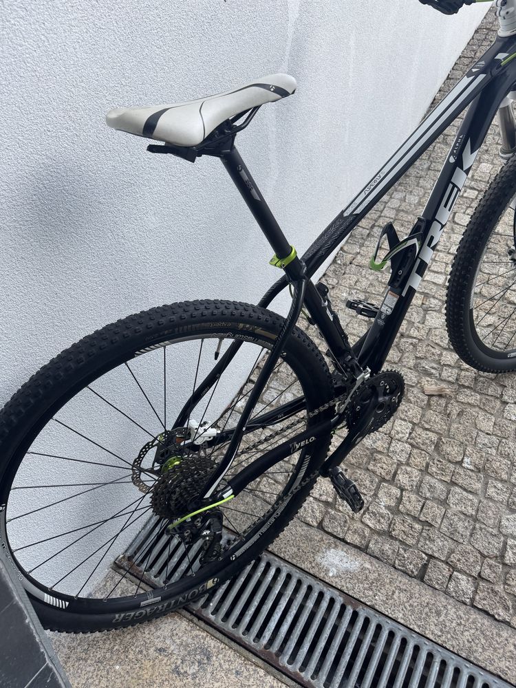 Bicicleta Trek XCaliber 5