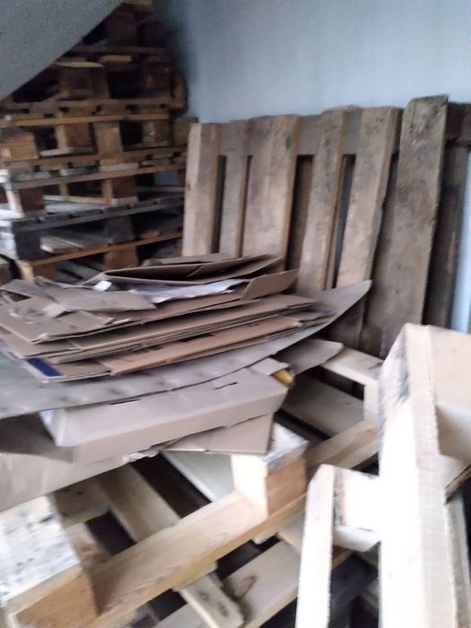 Піддони , деревяні палети