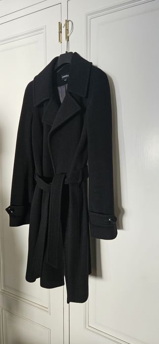 Sobretudo preto Caroll