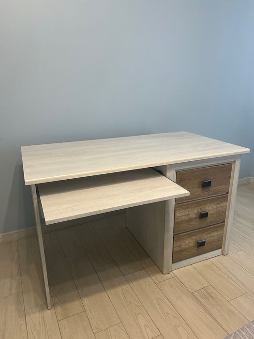 Стіл письмовий BIU 130 Коен ||  (2)/Koen