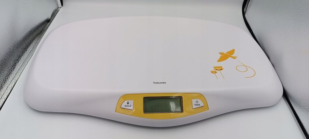 Elektryczna waga dla niemowląt BEURER BY80 do 20 kg