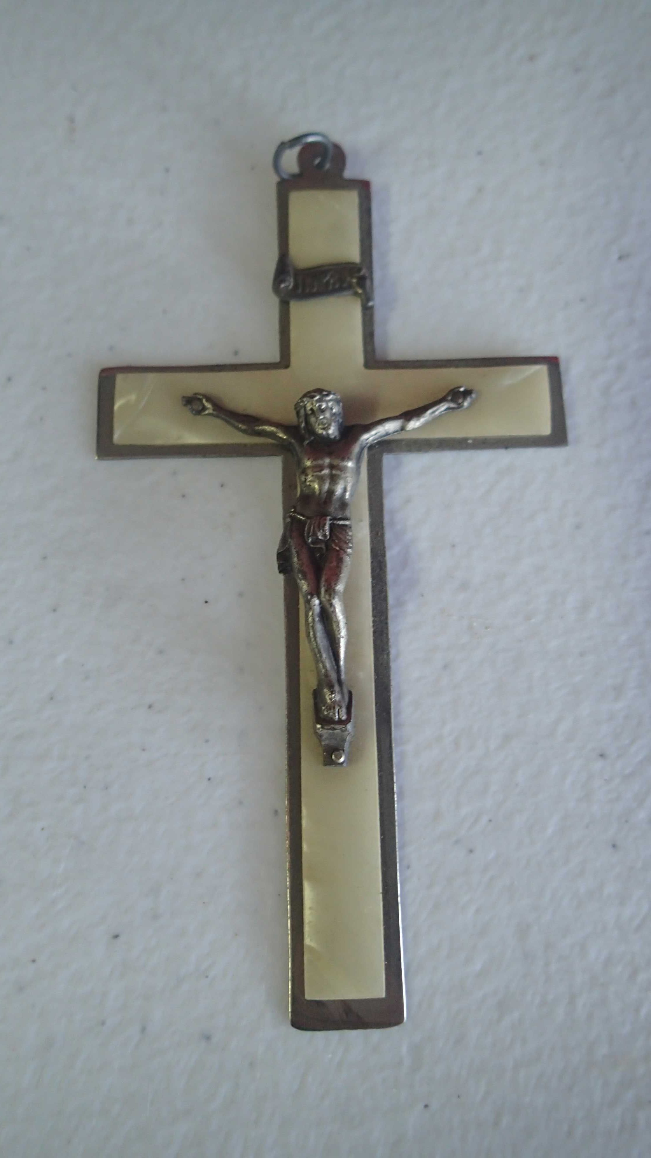 Crucifixos antigos diversos materiais