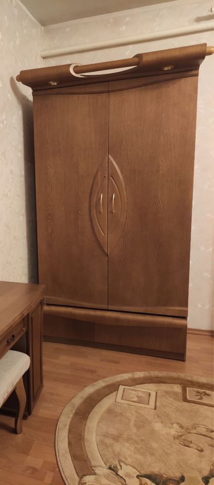 Продам шафу для спальні