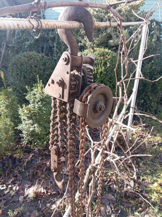 Лебідка ланцюгова таль.